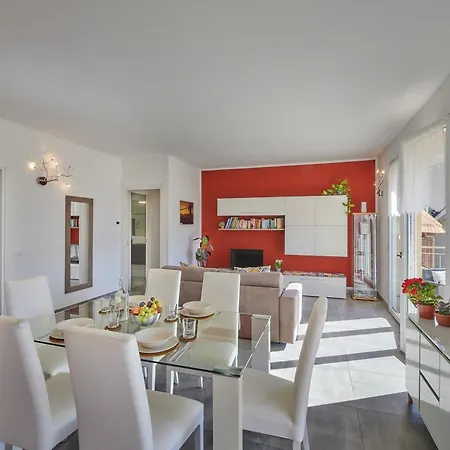 Welcome Home Apartment Lierna Exterior foto